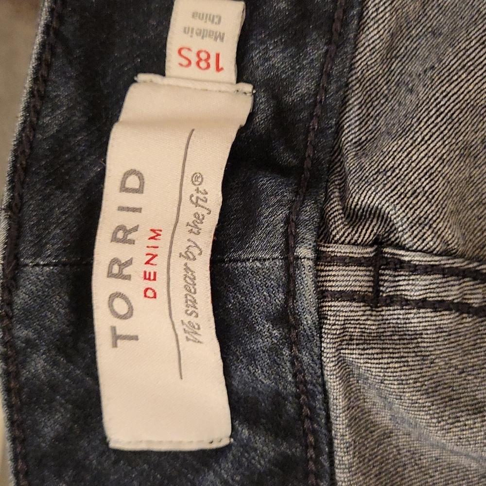 Torrid jeans - Picture 4 of 7